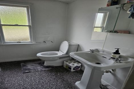 Photo of property in 58 Forbury Road, Forbury, Dunedin, 9012