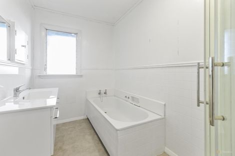 Photo of property in 2 Grace Street, Waimate, 7924