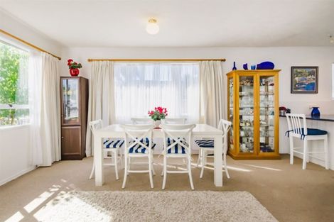 Photo of property in 9a Olive Terrace, Paraparaumu Beach, Paraparaumu, 5032