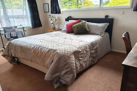 Photo of property in 4 Aotea Place, Chedworth, Hamilton, 3210