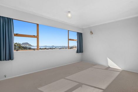Photo of property in 17a Seaview Road, Otumoetai, Tauranga, 3110