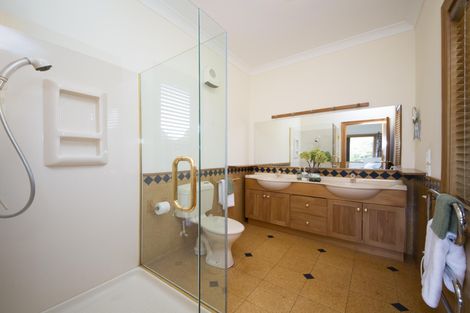 Photo of property in 413 Milson Line, Milson, Palmerston North, 4478