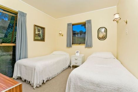 Photo of property in 16 Pemberton Avenue, Bayview, Auckland, 0629
