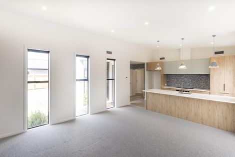 Photo of property in 12 Roy Street, Palmerston North, 4410