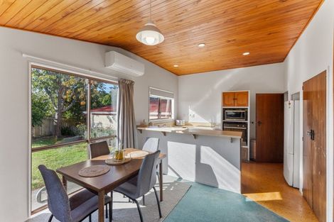 Photo of property in 65 Aorangi Road, Paraparaumu, 5032