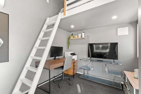 Photo of property in 49 Hamilton Road, Cambridge, 3434