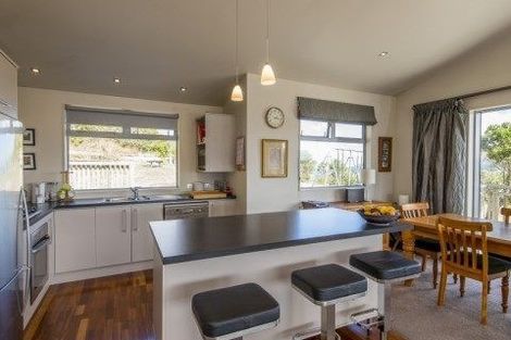 Photo of property in 14 Glamorgan Street, Northland, Wellington, 6012