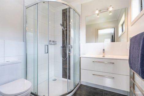 Photo of property in 103 Riverstone Drive, Riverstone Terraces, Upper Hutt, 5018