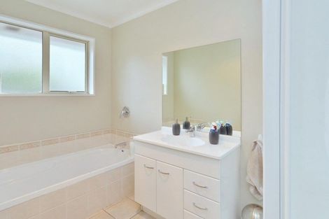 Photo of property in 55 Springwater Avenue, Northwood, Christchurch, 8051