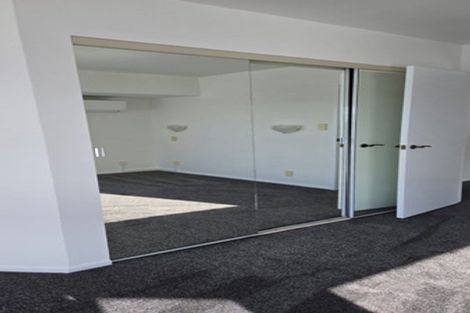 Photo of property in 2/8a Audrey Road, Takapuna, Auckland, 0620