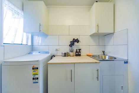 Photo of property in 32b Somerset Crescent, Highbury, Palmerston North, 4412