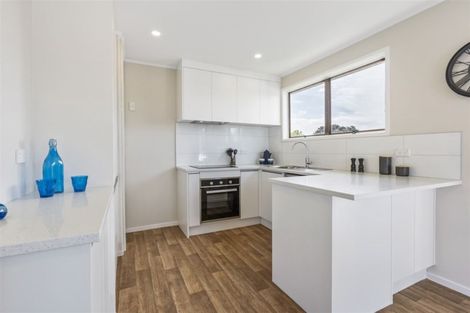 Photo of property in 1/14 Catkin Crescent, Papatoetoe, Auckland, 2025