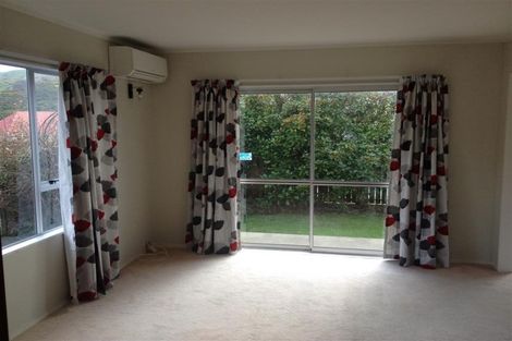 Photo of property in 3 Cambrian Street, Churton Park, Wellington, 6037