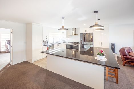 Photo of property in 67 Mauldeth Terrace, Churton Park, Wellington, 6037