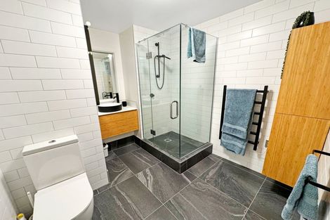 Photo of property in 402/18 Carlton Mill Road, Merivale, Christchurch, 8014