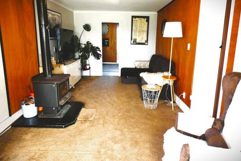 Photo of property in 24 Coates Street, Westport, 7825