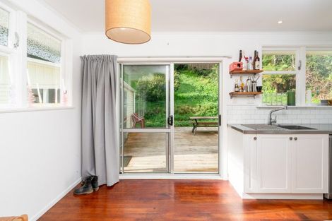 Photo of property in 12 Tobruk Street, Karori, Wellington, 6012