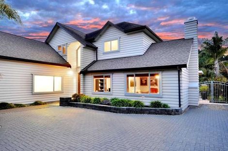 Photo of property in 2 Centaur Close, Albany, Auckland, 0632