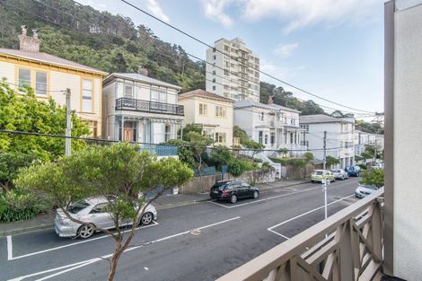Photo of property in 2u1 Goring Street, Thorndon, Wellington, 6011