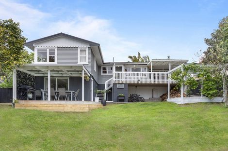 Photo of property in 199 Waimumu Road, Massey, Auckland, 0614