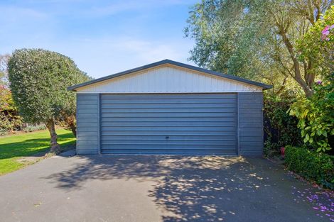 Photo of property in 7 Brookby Crescent, Avonhead, Christchurch, 8042
