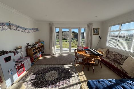 Photo of property in 21 Kristin Place, Manakau, Levin, 5573