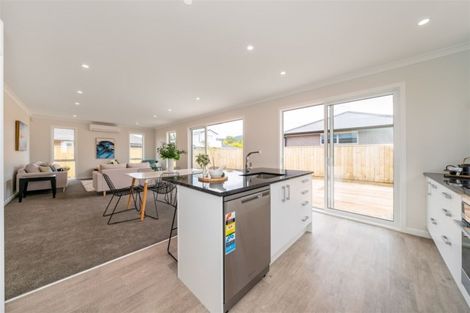 Photo of property in 12 Poulson Grove, Trentham, Upper Hutt, 5018