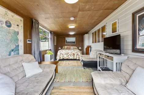 Photo of property in 98 Matai Street, Castlecliff, Whanganui, 4501