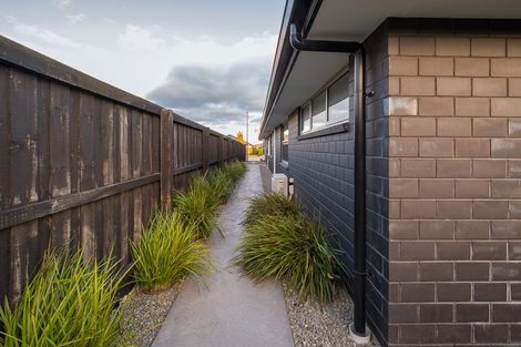 Photo of property in 33 Northmoor Boulevard, Rolleston, 7615
