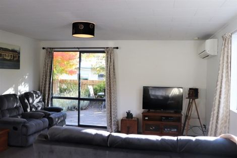 Photo of property in 69 Howards Drive, Lake Hayes, Queenstown, 9304
