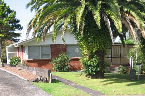 Photo of property in 27 Hilling Street, Titirangi, Auckland, 0604