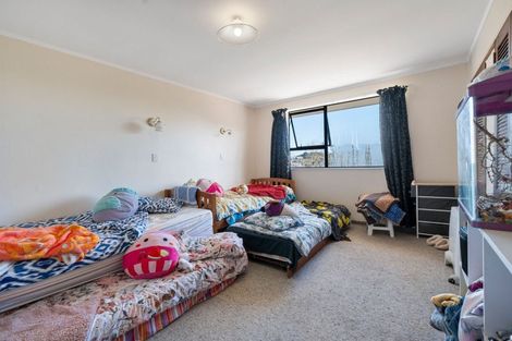 Photo of property in 1 Graham Street, Shannon, Levin, 4821