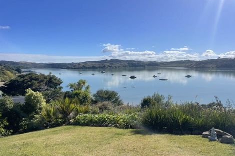 Photo of property in 37 Bay View Road, Raglan, 3225
