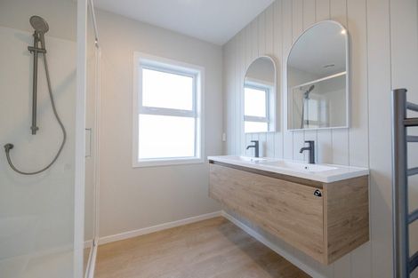 Photo of property in 53 Watt Street, Featherston, 5710