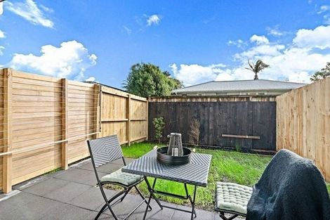 Photo of property in 17 Red Arches Road, Henderson, Auckland, 0610