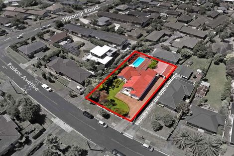 Photo of property in 6 Parker Avenue, New Lynn, Auckland, 0600