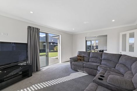 Photo of property in 5 Navy Loop, Rolleston, 7614