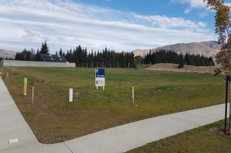 Photo of property in 59 Mount Nicholas Avenue, Wanaka, 9305