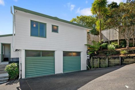 Photo of property in 121b Sunnyside Road, Sunnyvale, Auckland, 0612