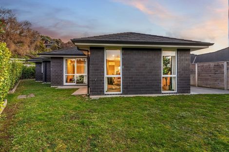 Photo of property in 33 Tradewinds Drive, Whitby, Porirua, 5024