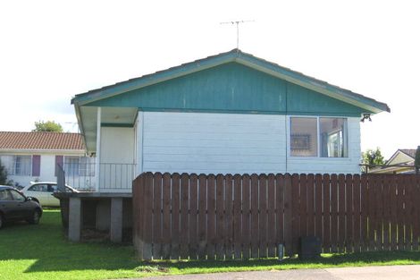 Photo of property in 2/14 Dalmatia Place, Henderson, Auckland, 0612