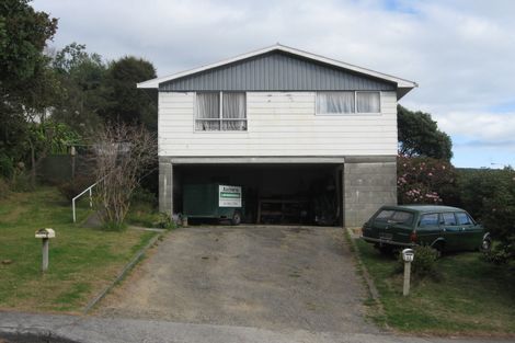Photo of property in 8 Mamaku Street, Paraparaumu, 5032