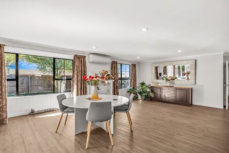 Photo of property in 64 Karnak Crescent, Russley, Christchurch, 8042