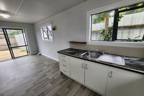 Photo of property in 30 Hooks Road, Manurewa, Auckland, 2102