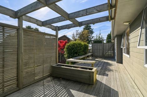 Photo of property in 37 Basley Road, Owhata, Rotorua, 3010