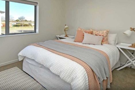 Photo of property in 1 Longueval Lane, Broomfield, Christchurch, 8042