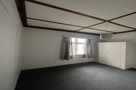 Photo of property in 11 Rolleston Street, Mount Cook, Wellington, 6021