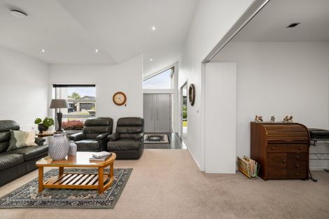 Photo of property in 1 Merriman Place, Pyes Pa, Tauranga, 3112