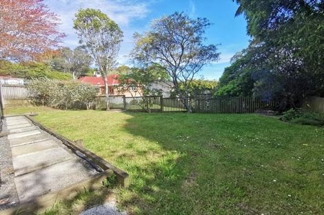 Photo of property in 7 Omar Street, Khandallah, Wellington, 6035