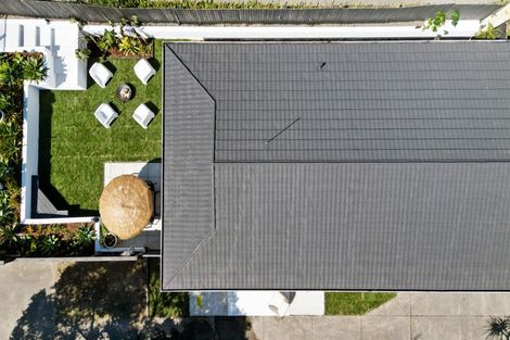 Photo of property in 124a Karewa Parade, Papamoa Beach, Papamoa, 3118